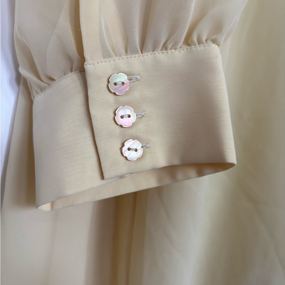 Dialogue Yellow Ruffle Front Blouse - Picture 4 of 7